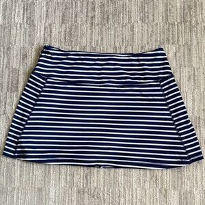Vineyard Vines Striped Navy and White Pencil Skirt